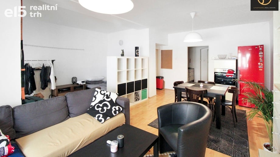 Pronájem byty 2+1, 61 m² - Slaný