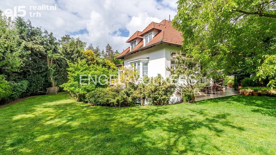 Prodej rodinného domu 600 m², Praha - Braník