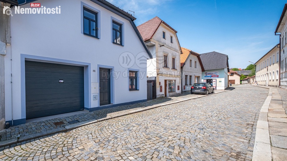 Prodej rodinného domu 210 m², Kamenice nad Lipou