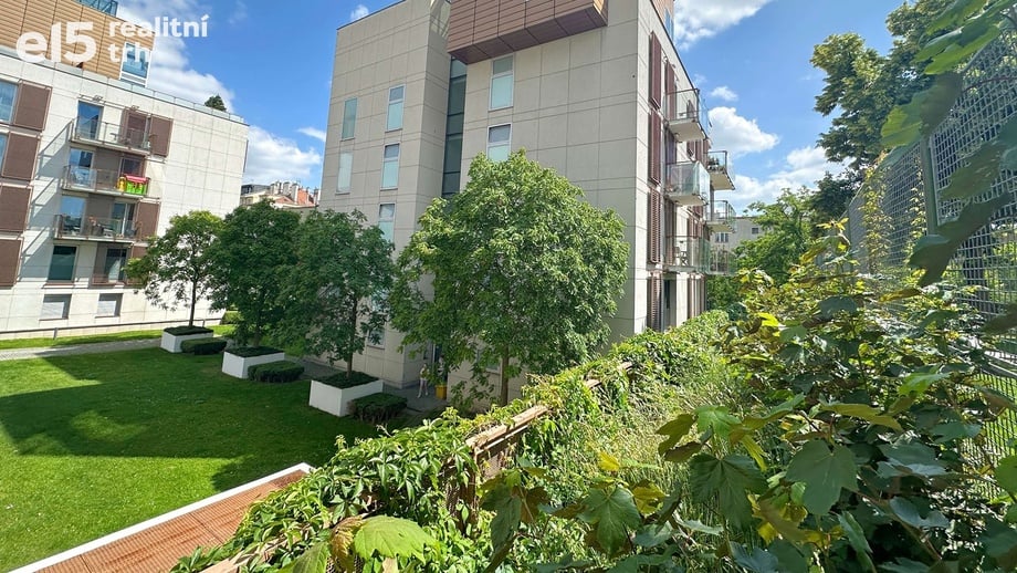 Prodej byty 4+kk, 99 m² - Praha 10