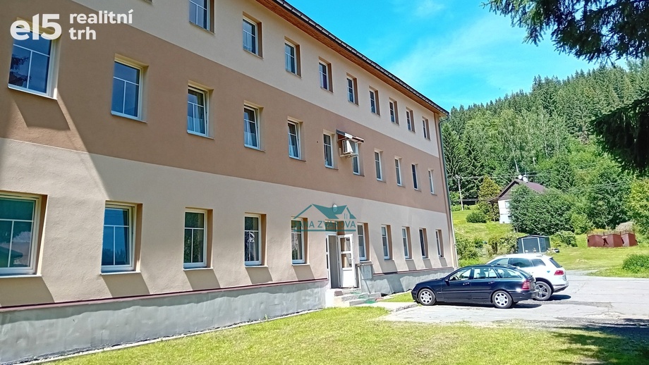 Pronájem byty 1+kk, 37 m² - Kořenov