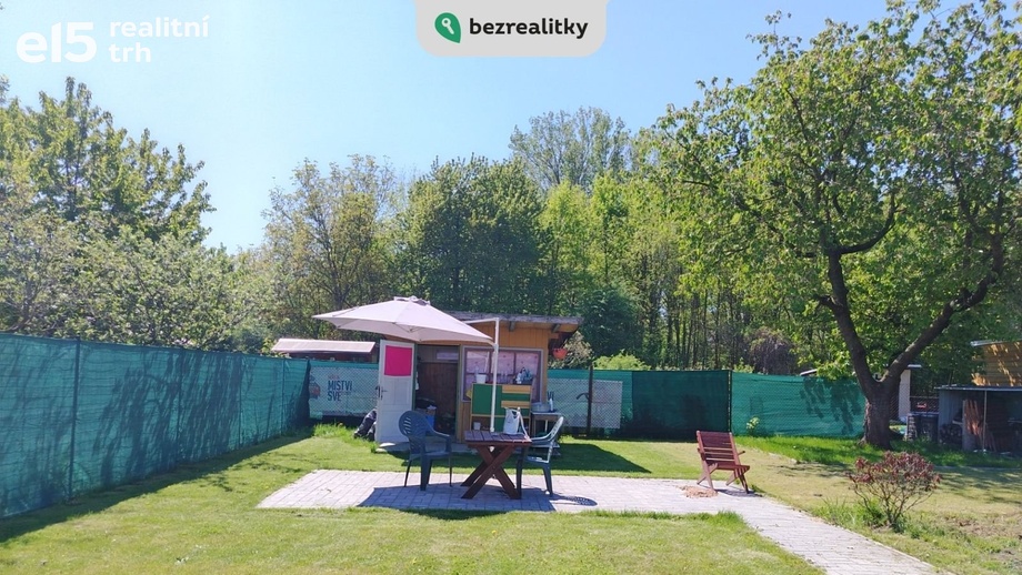 Prodej pozemky - zahrady, 298 m² - Pardubice - Nové Jesenčany