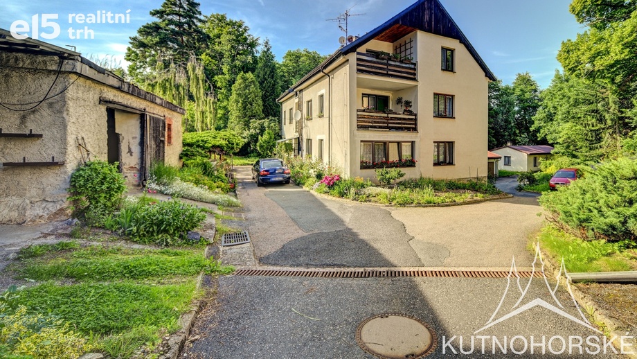 Prodej byty 3+1, 66 m² - Uhlířské Janovice