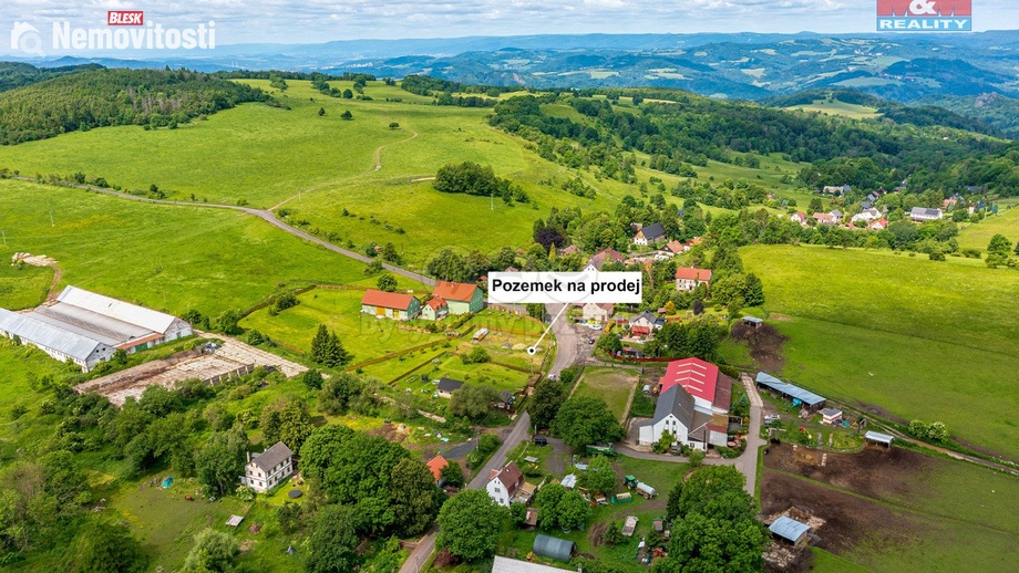 Prodej stavebního pozemku 1 163 m², Verneřice
