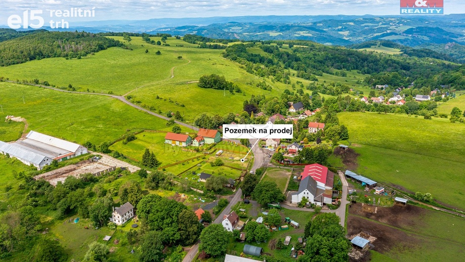 Prodej stavebního pozemku 1 163 m², Verneřice