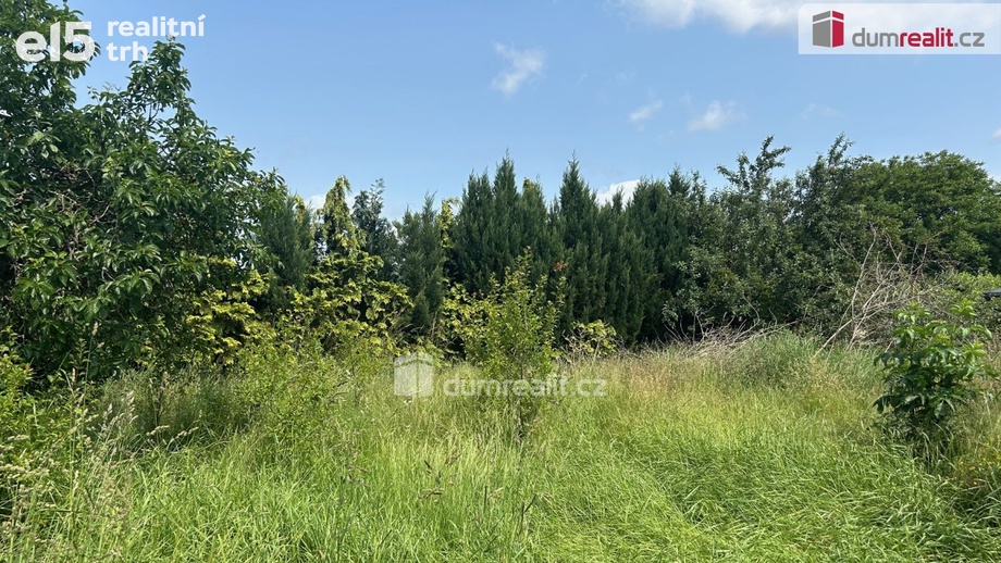 Prodej rodinného domu 722 m², Jirny - Nové Jirny