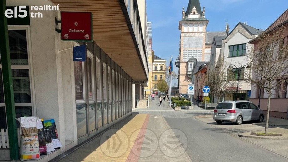 Pronájem obchodní prostory, 147 m² - Přelouč