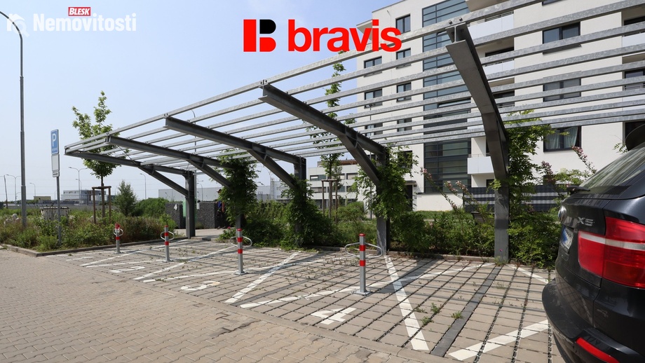 Pronájem garážového stání 11 m², Brno - Horní Heršpice