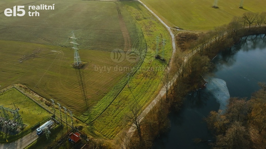 Prodej pozemky pro komerční výstavbu, 6 364 m² - Hradec Králové