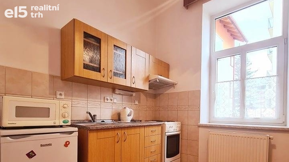 Pronájem byty 1+kk, 32 m² - České Budějovice 3