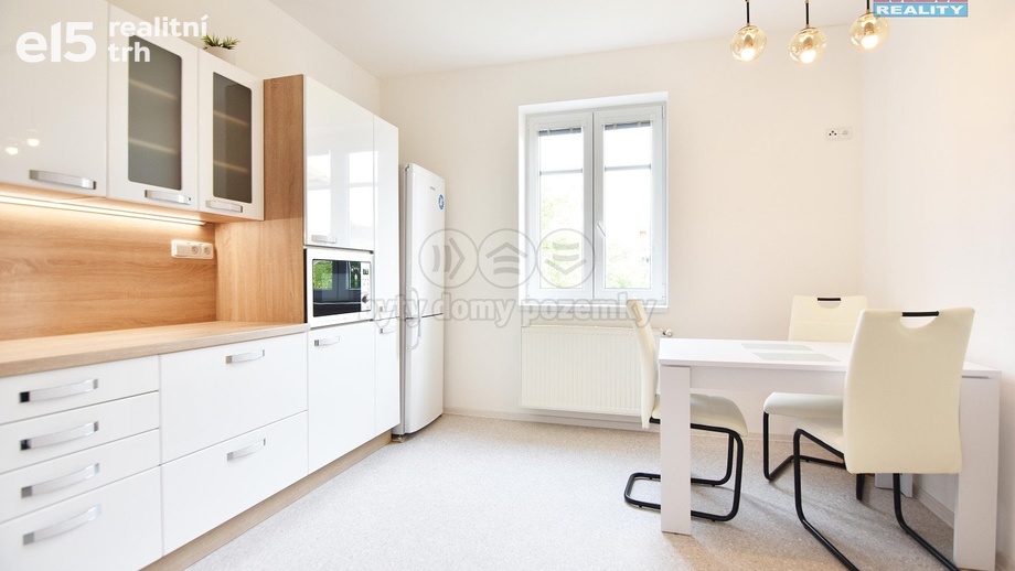 Pronájem byty 2+1, 86 m² - Mladá Boleslav III