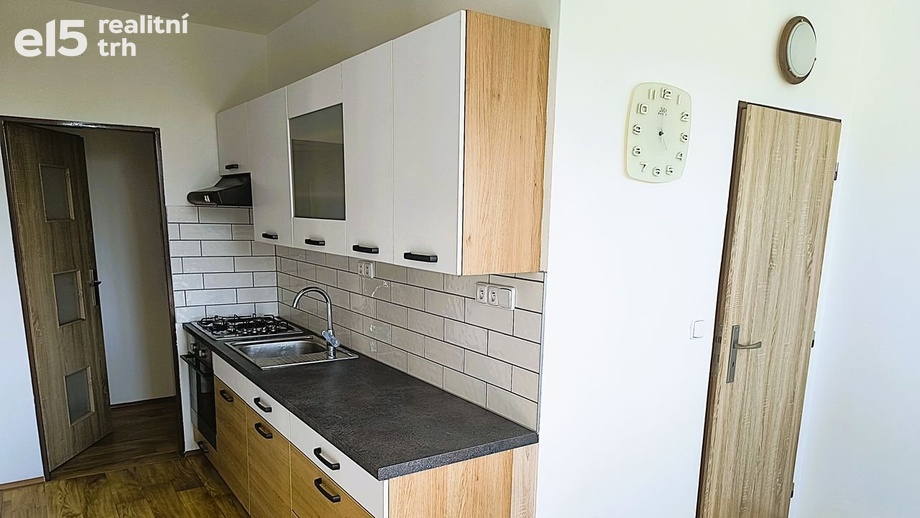 Pronájem byty 2+1, 58 m² - Znojmo