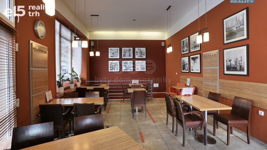 Pronájem obchodní prostory, 118 m² - Český Těšín