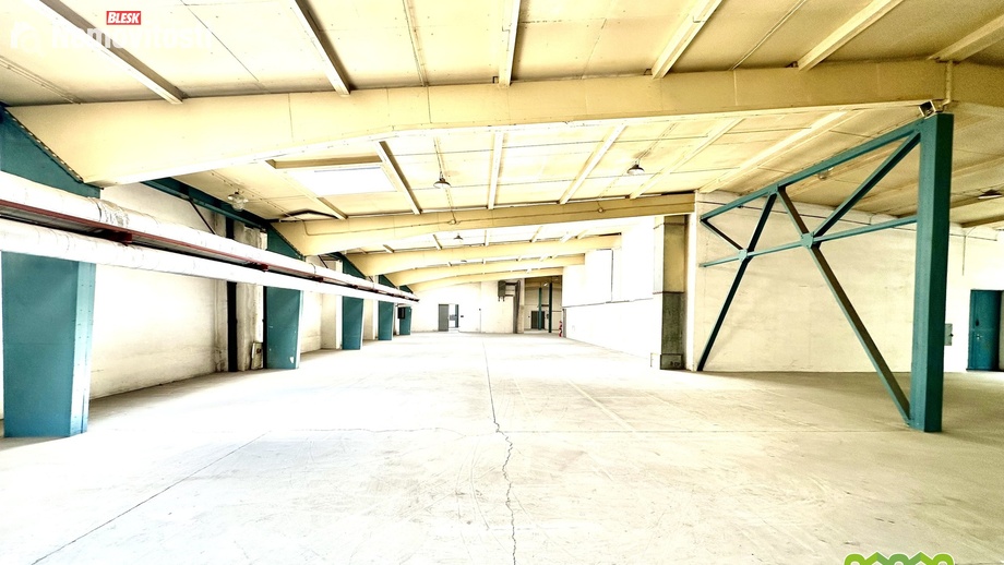 Pronájem skladu 1 123 m², Kunovice