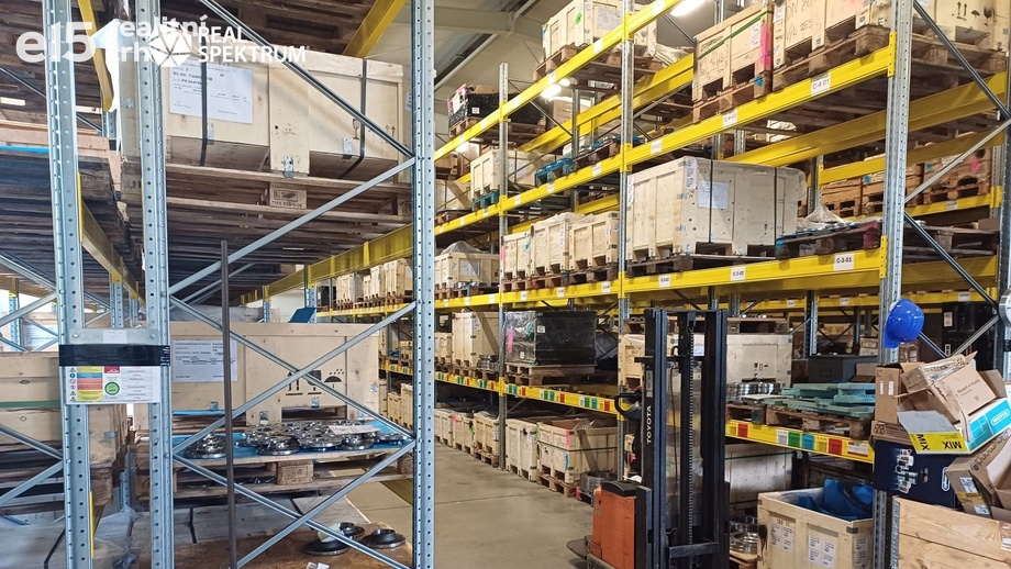 Pronájem skladu 150 m², Brno