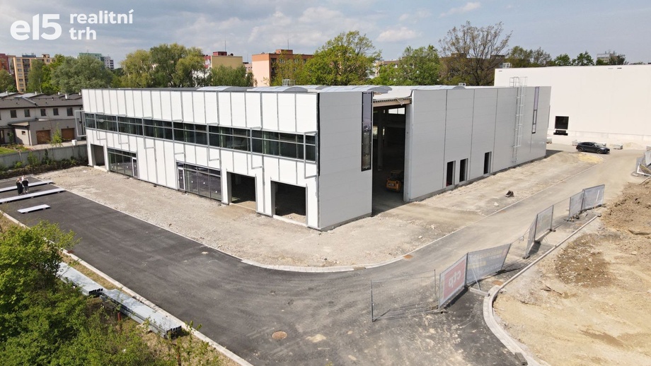 Pronájem sklady, 1 000 m² - Ostrava - Hrabová