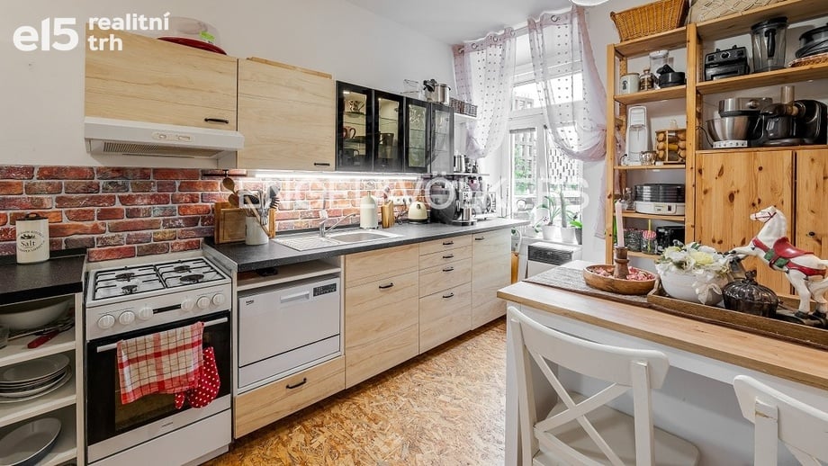 Pronájem byty 3+1, 75 m² - Praha - Smíchov