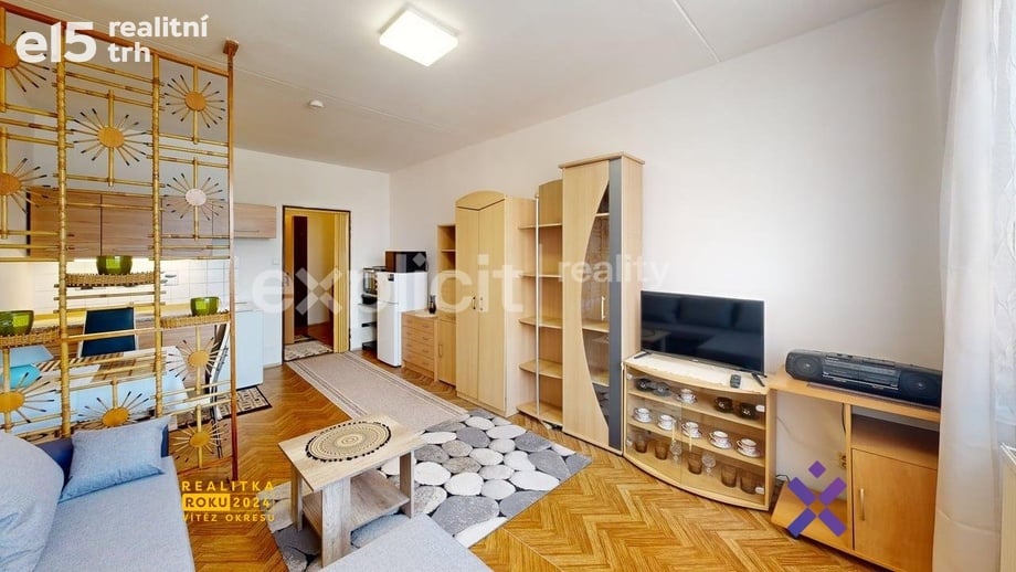 Pronájem byty 1+kk, 30 m² - Otrokovice