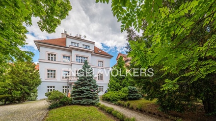 Pronájem kanceláře 140 m², Praha - Vinohrady