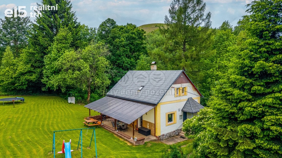 Prodej rodinné domy, 140 m² - Lampertice