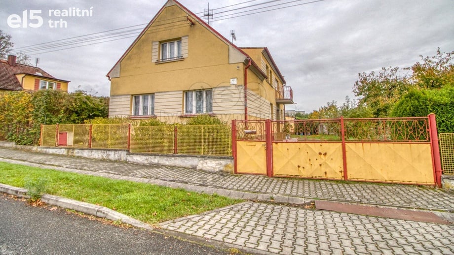 Prodej rodinné domy, 223 m² - Soběkury