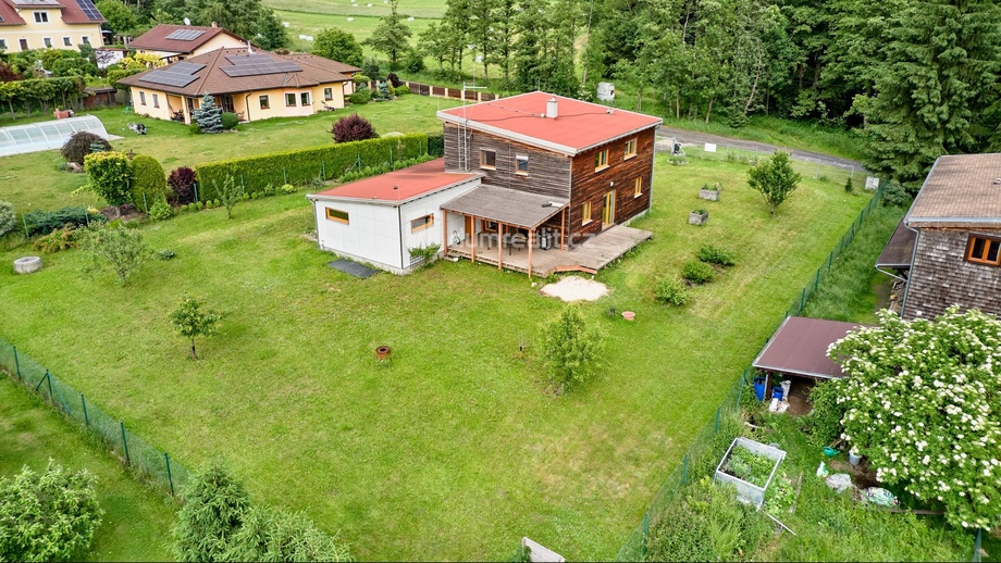 Prodej rodinného domu 156 m², Ostrov