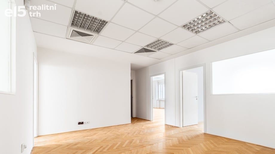 Pronájem kanceláře, 141 m² - Praha - Staré Město