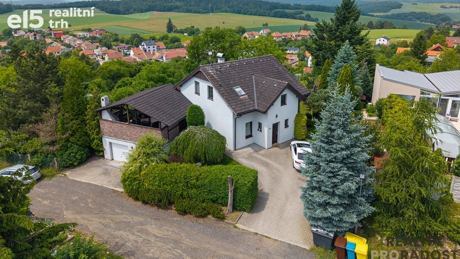 Prodej rodinné domy, 751 m² - Lipůvka