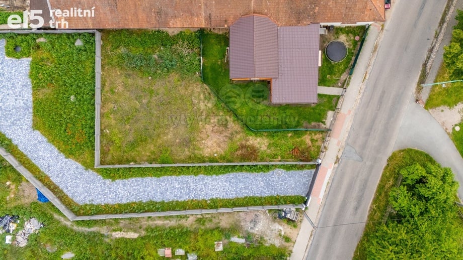 Prodej pozemky pro bydlení, 345 m² - Újezd u Přelouče