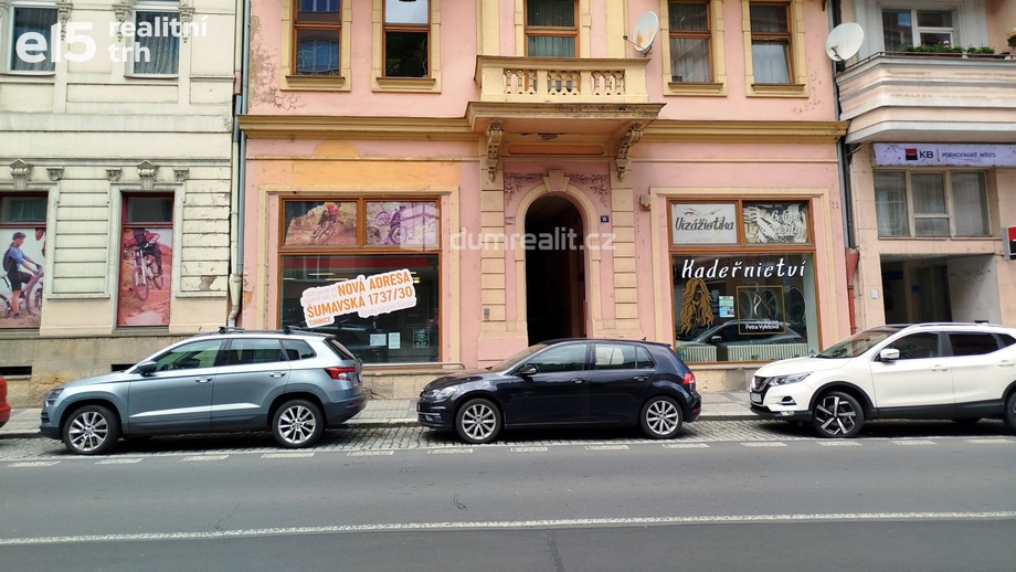 Pronájem obchodní prostory, 276 m² - Karlovy Vary