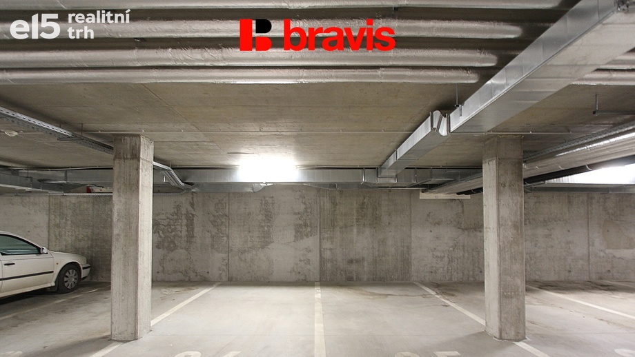 Pronájem garážové stání, 13 m² - Brno - Maloměřice