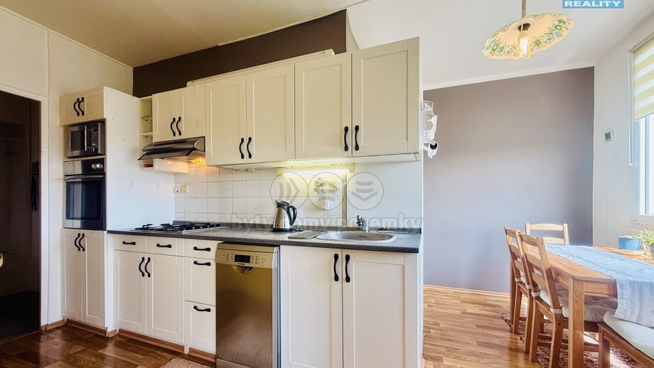 Prodej bytu 2+1 64 m², Blatná