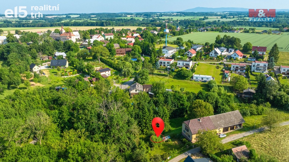 Prodej stavebního pozemku 1 356 m², Loukovec