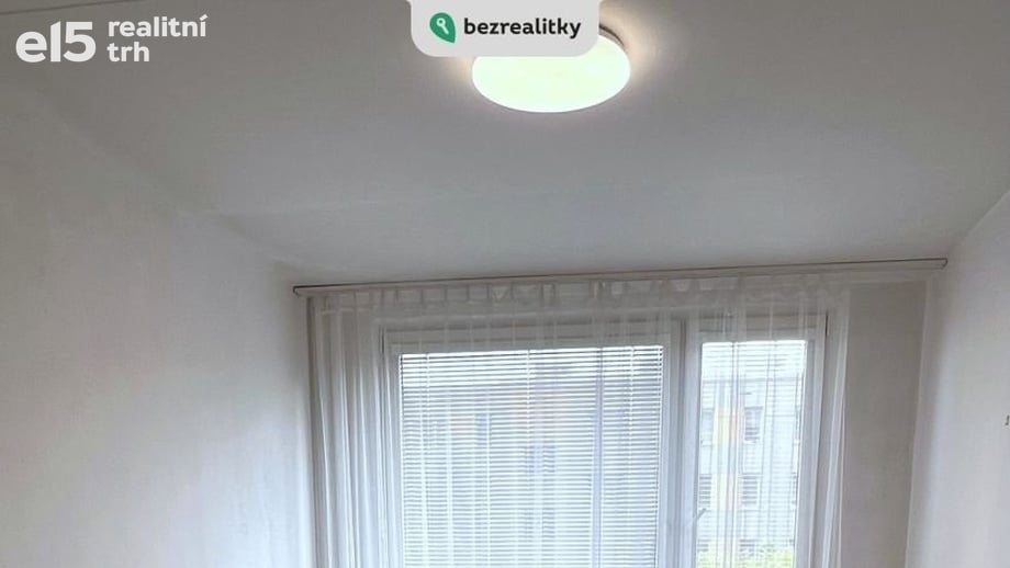 Prodej byty 2+kk, 42 m² - Praha - Háje
