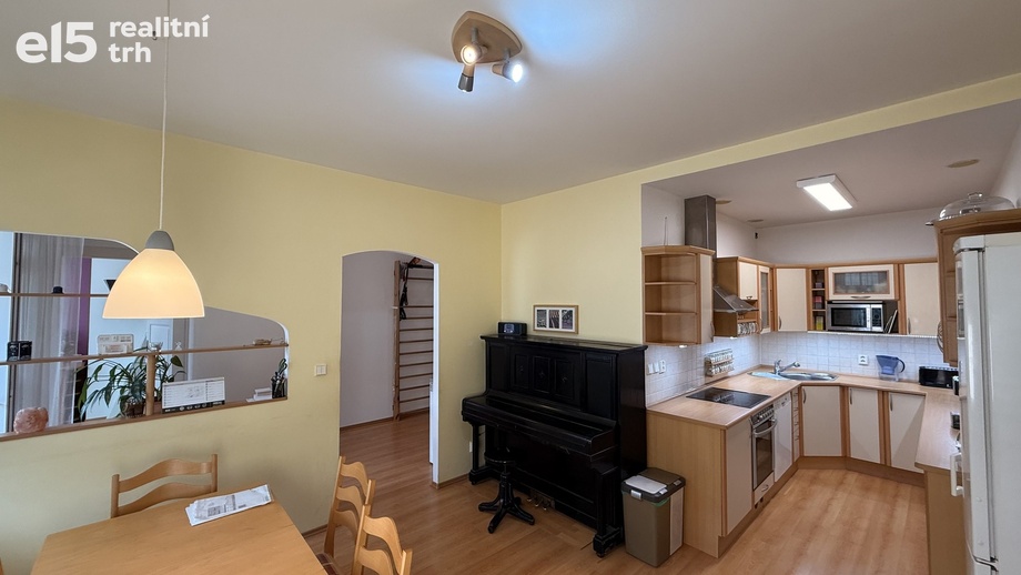 Prodej byty 4+1, 106 m² - Hradec Králové