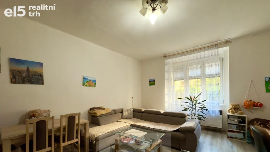 Pronájem byty 2+kk, 56 m² - Praha - Holešovice