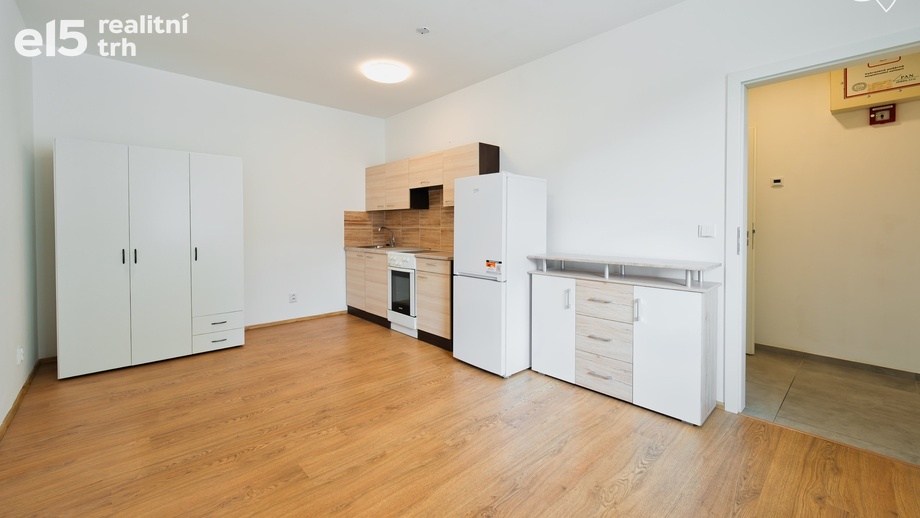Pronájem byty 1+kk, 23 m² - Brno - Husovice