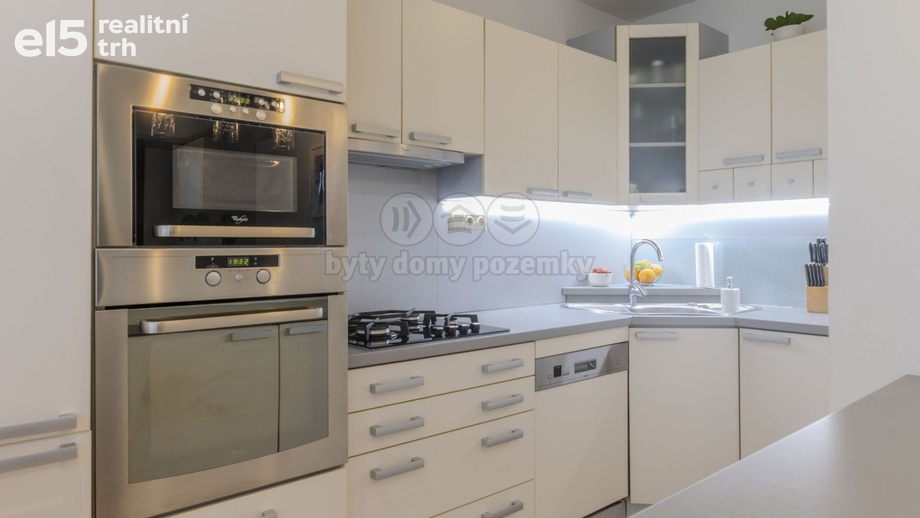 Prodej byty 3+1, 73 m² - Zlín