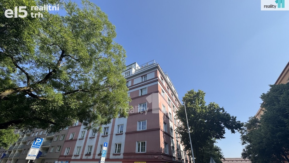 Pronájem byty 2+kk, 73 m² - Praha - Holešovice