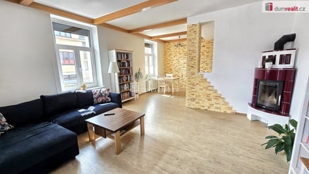 Prodej rodinného domu 200 m², Písek