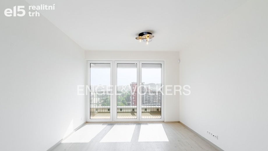 Pronájem byty 2+kk, 54 m² - Praha - Hloubětín