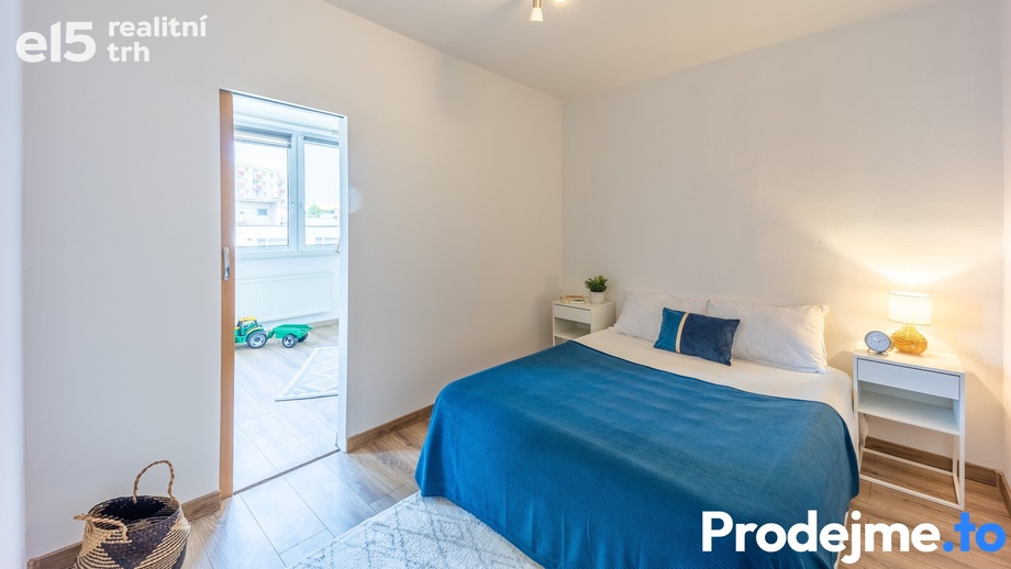 Pronájem byty 3+1, 56 m² - Znojmo
