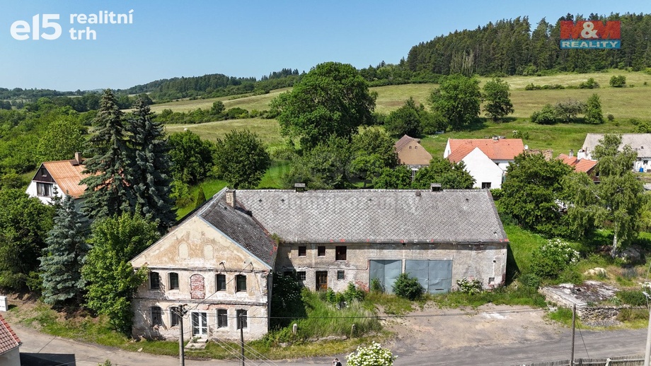 Prodej rodinné domy, 593 m² - Verušičky - Budov