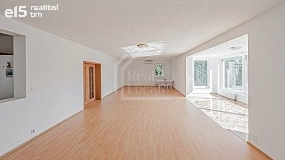 Pronájem rodinné domy, 380 m² - Praha - Nebušice