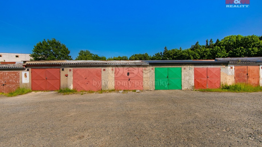 Prodej garáže 20 m², Bor