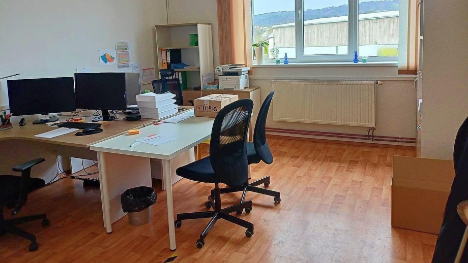 Pronájem kanceláře 60 m², Zdice