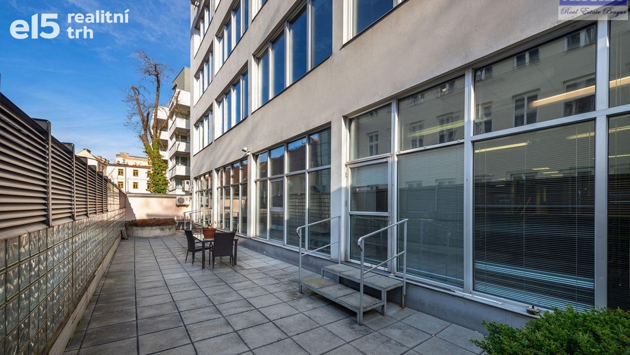 Pronájem kanceláře, 500 m² - Praha - Nové Město