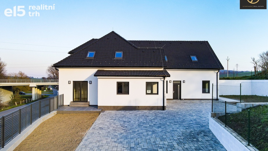 Prodej vícegenerační dům, 360 m² - Chyňava