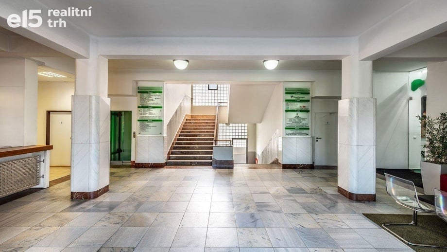 Pronájem kanceláře, 37 m² - Pardubice - Zelené Předměstí