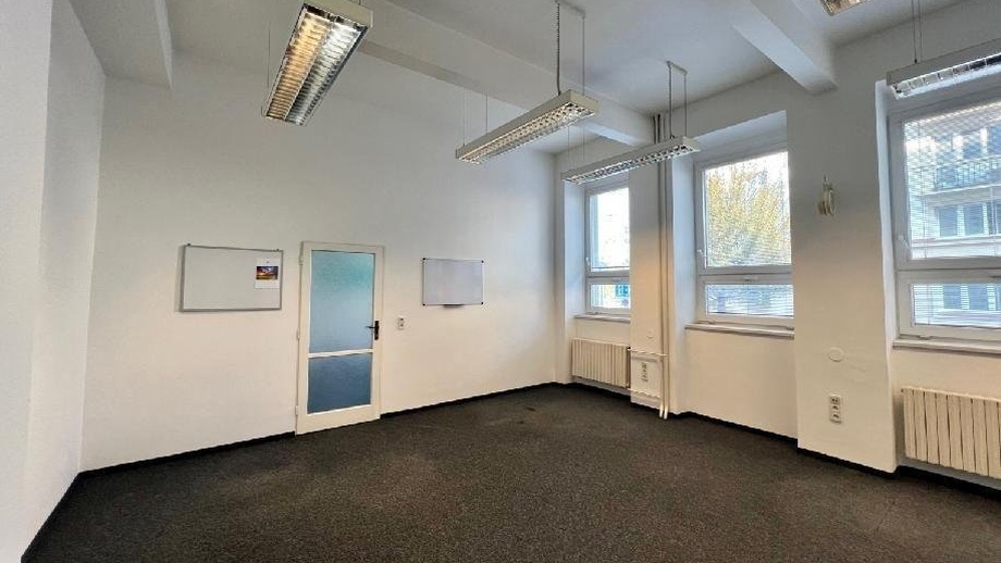 Pronájem kanceláře 18 m², Pardubice I